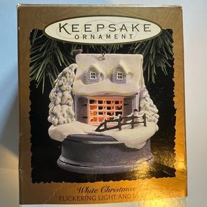Hallmark Keepsake Ornament White Christmas